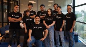 El equipo de fluyezcambios.